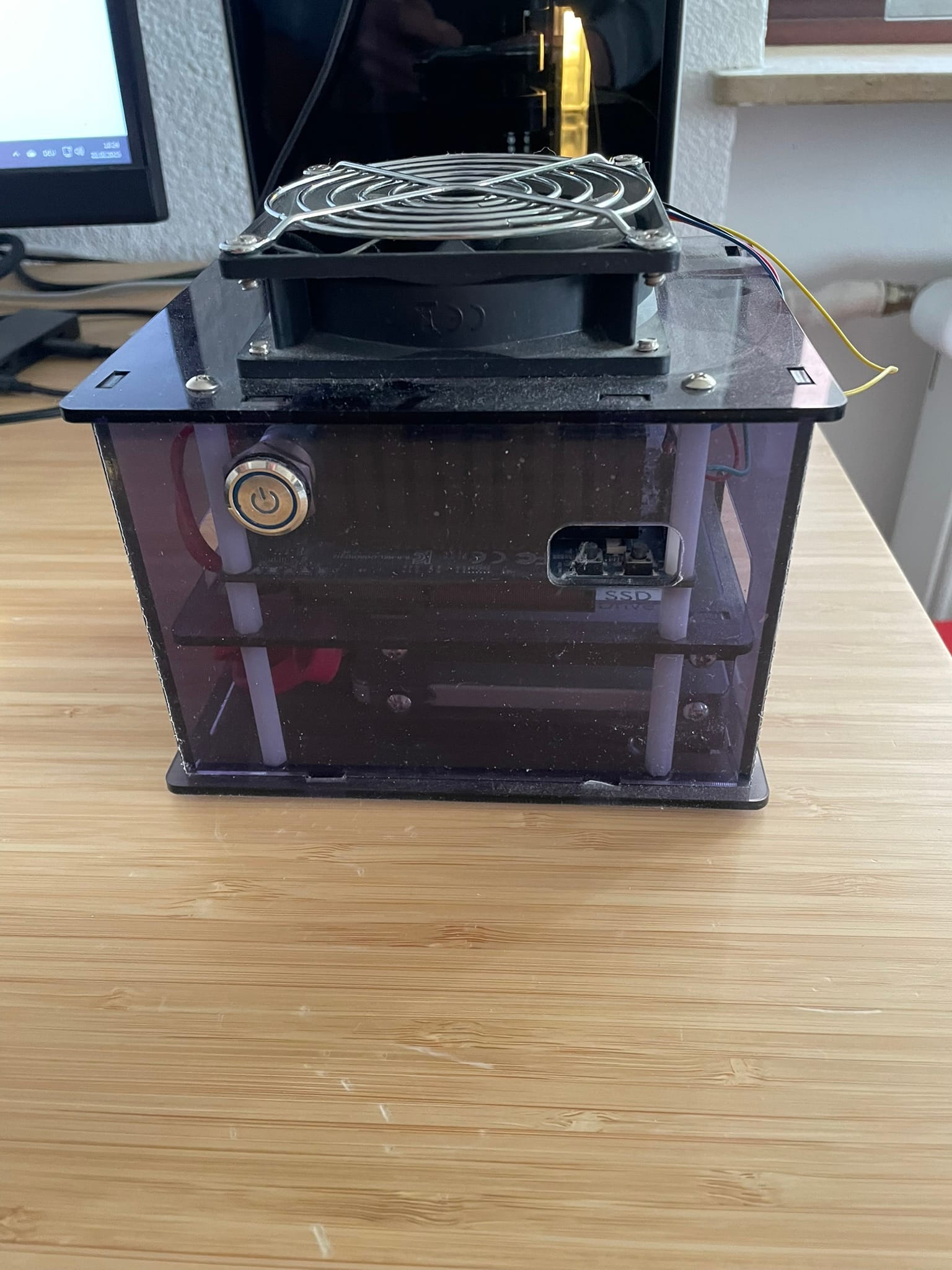 TrueNas - Upgrading my Hardkernel Odroid H2 with 4 NVMe Drives - Making the actually impossible possible